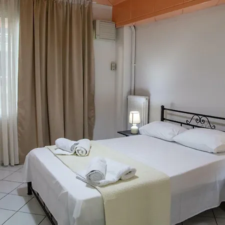 Christine'S Downtown Suites Kavala Exterior photo